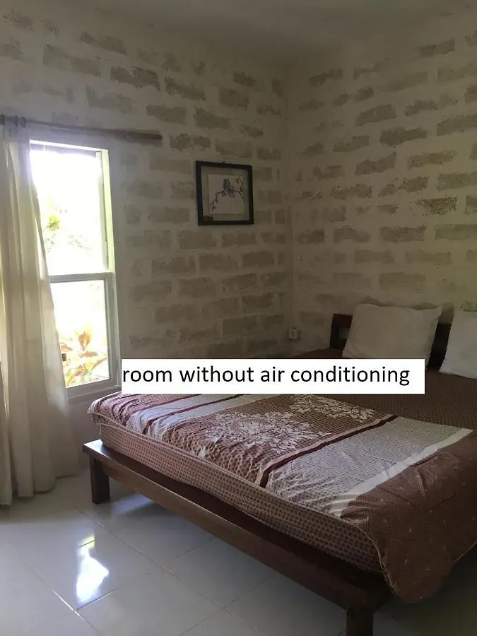 Kayu Tua Villa Uluwatu  2*, Uluwatu (Bali) Indonesia