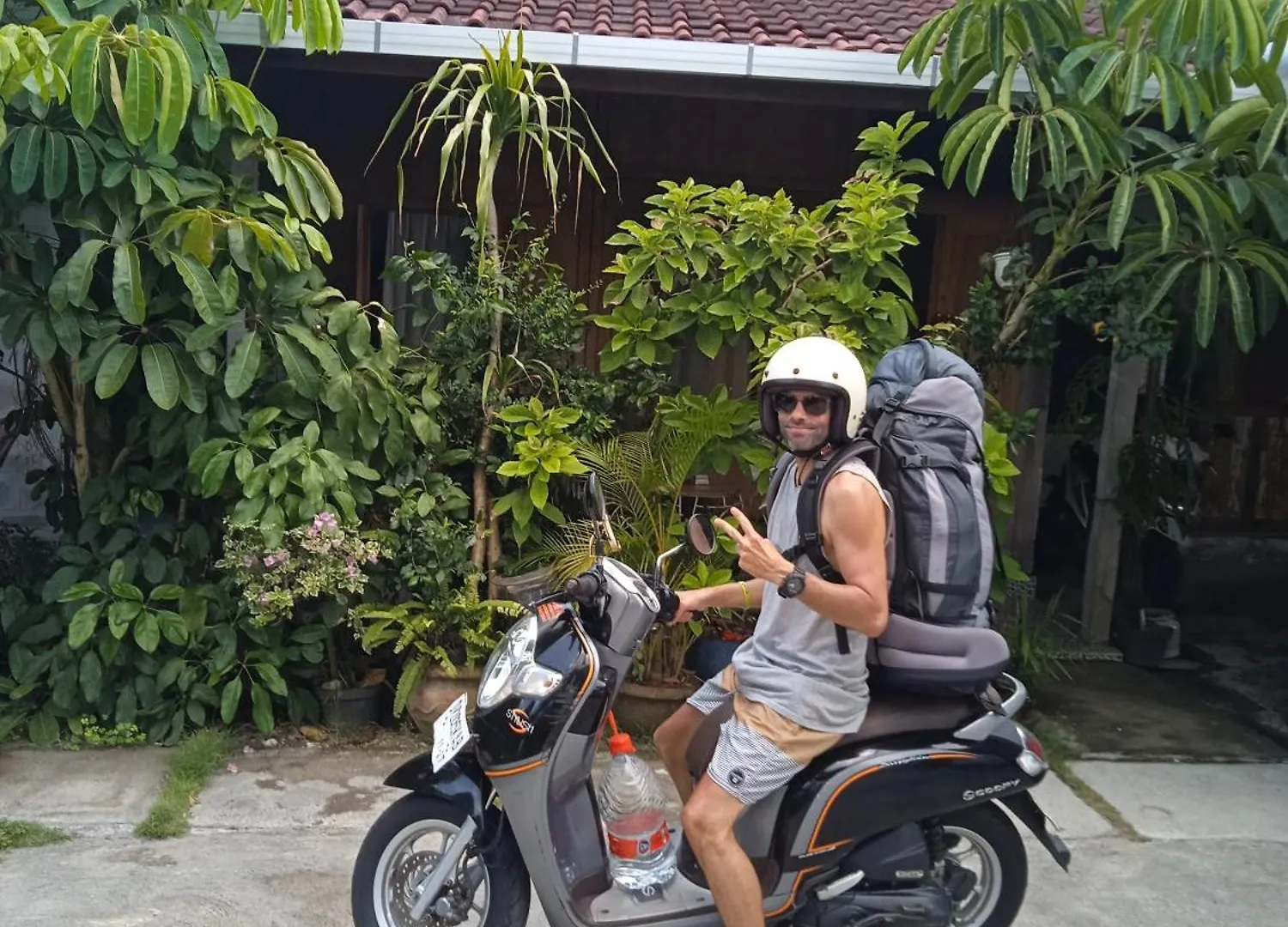 Kayu Tua Villa Uluwatu 2*,